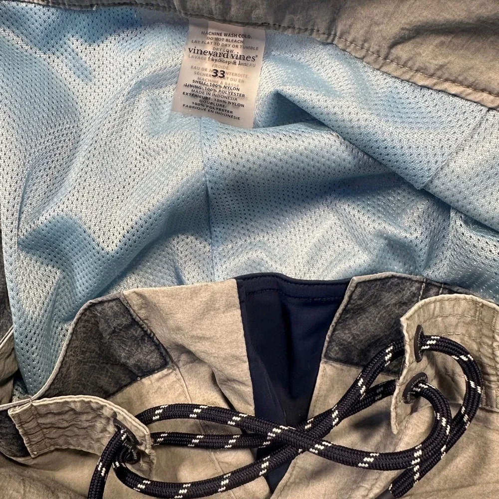 Vineyard Vines‎ Montuak Swim Trunks Size 33 Gray Blue Mens